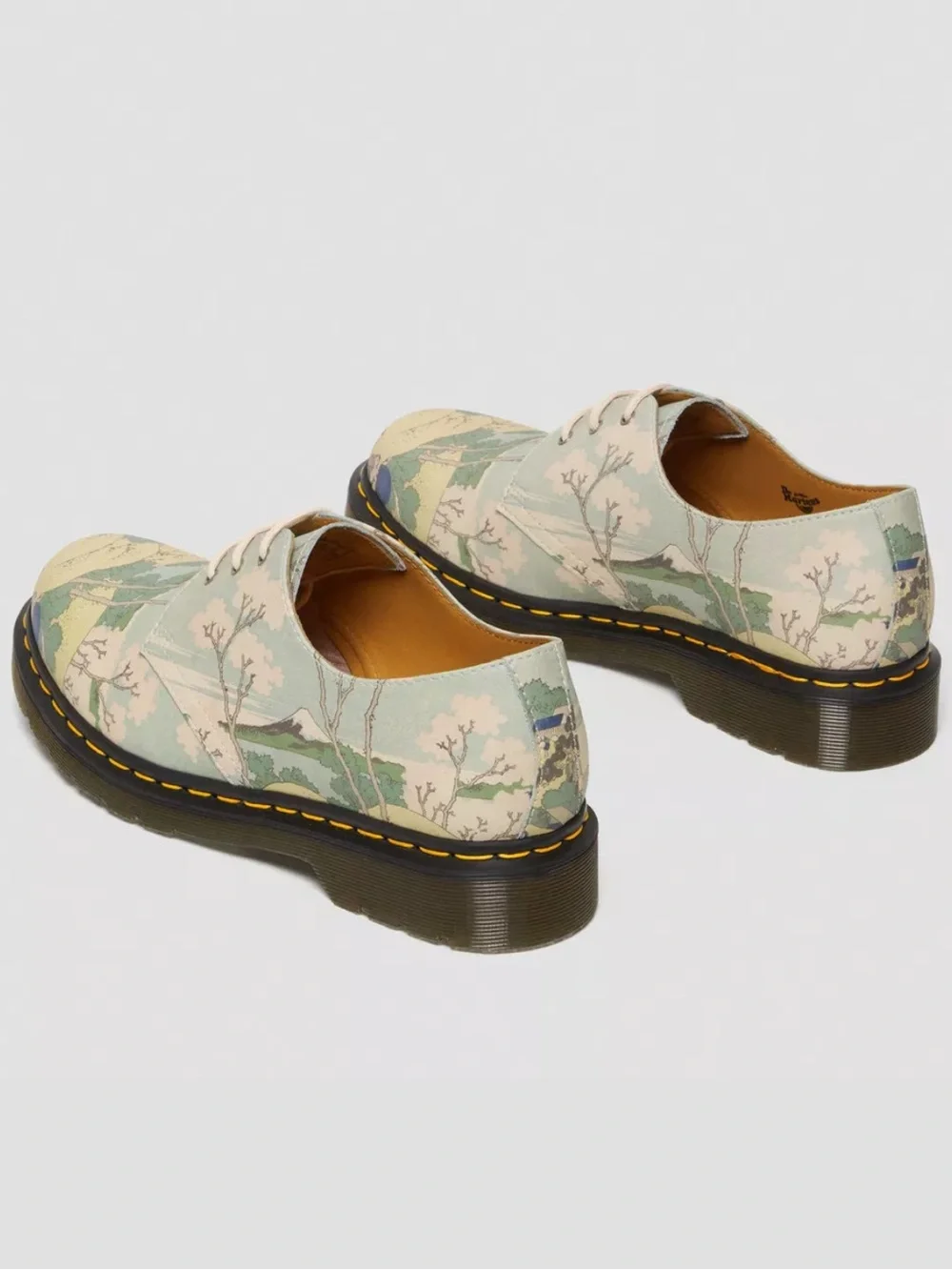 Dr. Martens 1461 The Met Leather Oxford Women’s size 7 NEW!!!